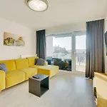 Apartman Faro Nadmorskie Tarasy Deluxe Przy Latarni Morskiej Kołobrzeg