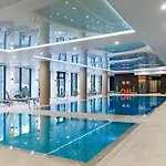 Faro Nadmorskie Tarasy Deluxe Przy Latarni Morskiej Apartman *