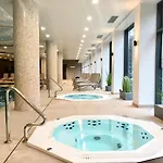 Faro Nadmorskie Tarasy Deluxe Przy Latarni Morskiej Apartman *