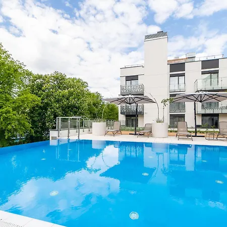 Faro Nadmorskie Tarasy Baseny W Cenie Pools Inklusive 100m From The Apartment Kolberg