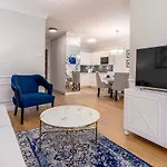 Faro Nadmorskie Tarasy Przy Latarni Morskiej Baseny W Cenie Pools Inklusive Apartament Kołobrzeg