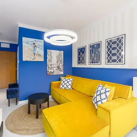 Faro Nadmorskie Tarasy Deluxe Przy Latarni Morskiej Apartmán