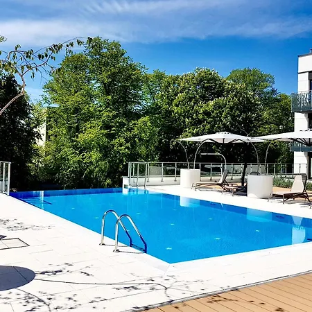 Daire Faro Apartamenty Nadmorskie Tarasy Przy Latarni Morskiej Baseny W Cenie Pools Inklusive Kolobrzeg