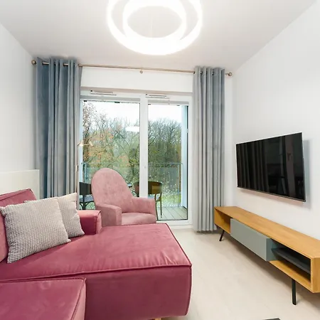 Apartment Faro Nadmorskie Tarasy Przy Latarni I Molo Baseny, Sauny, Fitness I Parking W Cenie Kolobrzeg