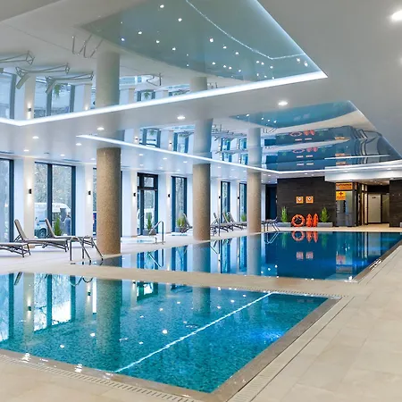 Faro Nadmorskie Tarasy Przy Latarni I Molo Baseny, Sauny, Fitness I Parking W Cenie Apartment *