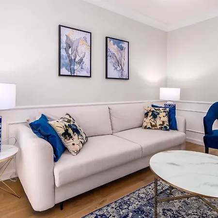 Faro Nadmorskie Tarasy Deluxe Przy Latarni Morskiej Apartmán